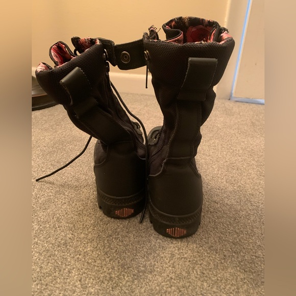 Palladium Pampa Tactical Black Boots, Size 8 EXCELLENT CONDITION - Picture 6 of 9
